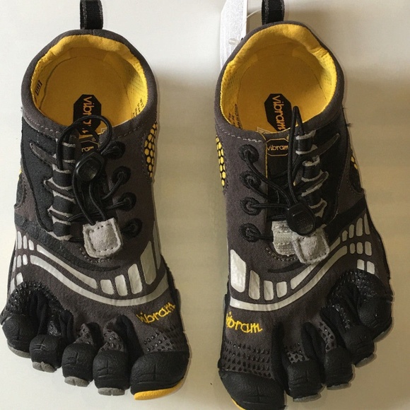 Vibram Shoes - Vibram FiveFingers komodo sport LS Grey